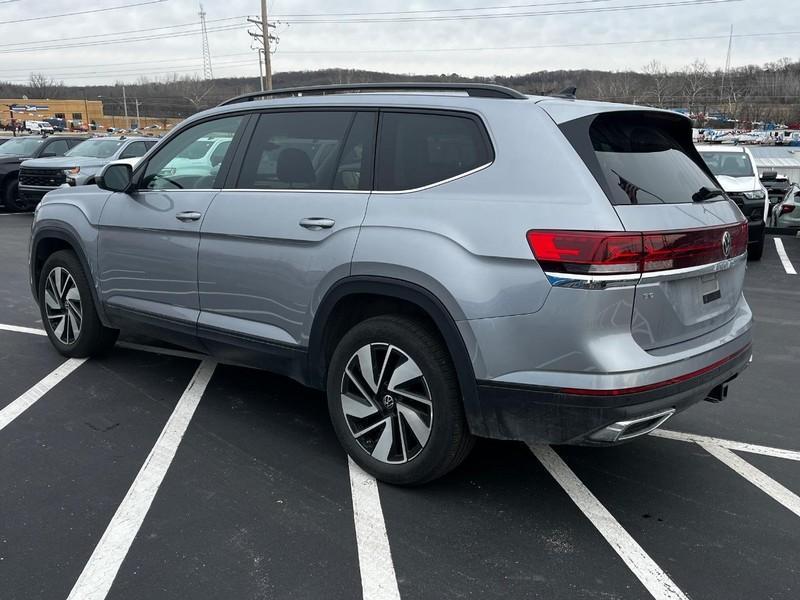 used 2024 Volkswagen Atlas car, priced at $33,679