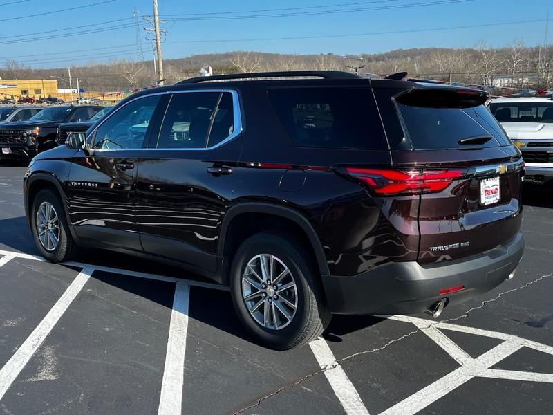 used 2023 Chevrolet Traverse car