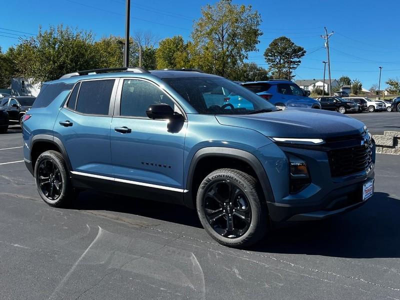 new 2025 Chevrolet Equinox car, priced at $30,793