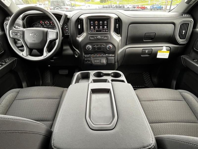 new 2025 Chevrolet Silverado 2500 car, priced at $52,729