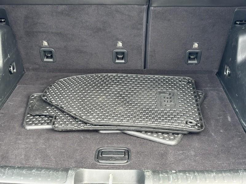 used 2019 Jeep Cherokee car