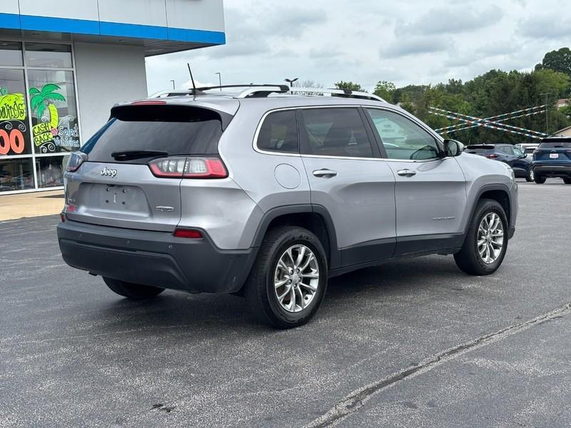 used 2019 Jeep Cherokee car