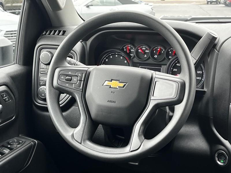 new 2025 Chevrolet Silverado 2500 car, priced at $51,666