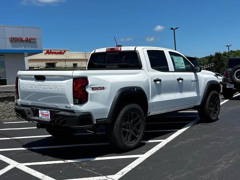 new 2025 Chevrolet Colorado car