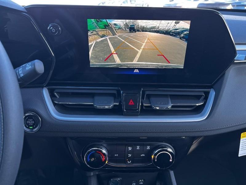 new 2025 Chevrolet TrailBlazer car, priced at $23,781