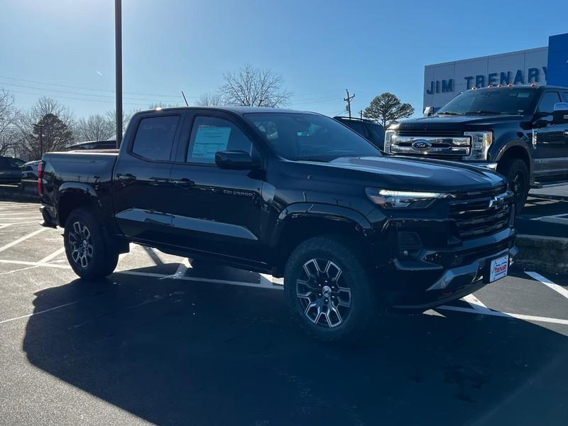 new 2025 Chevrolet Colorado car, priced at $45,395