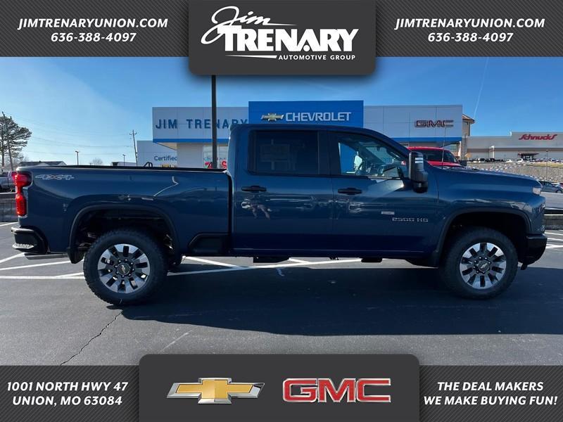 new 2025 Chevrolet Silverado 2500 car, priced at $50,412