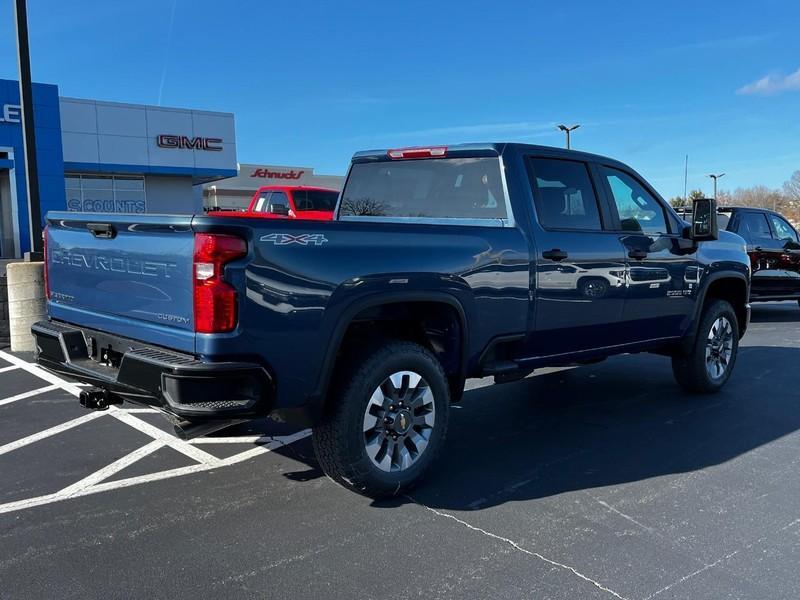 new 2025 Chevrolet Silverado 2500 car, priced at $50,412