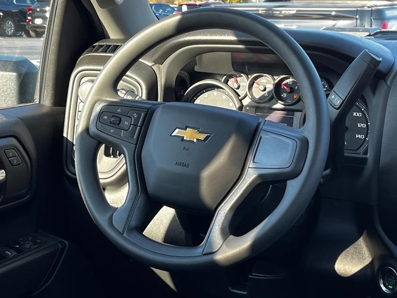 new 2025 Chevrolet Silverado 2500 car, priced at $50,412