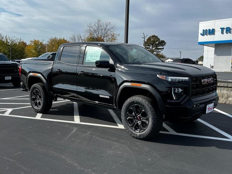 new 2024 GMC Canyon car, priced at $42,877