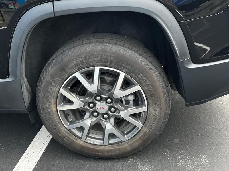 used 2023 GMC Acadia car, priced at $30,888