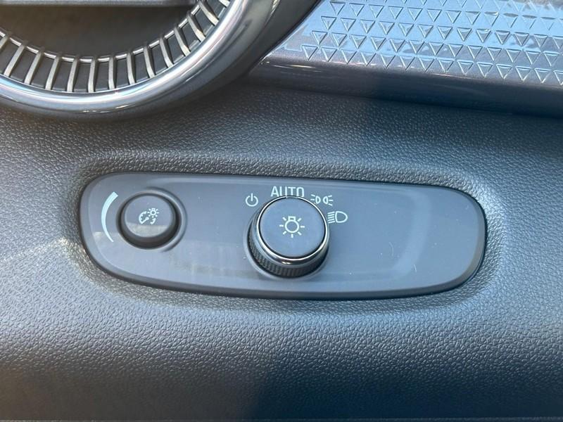 new 2026 Chevrolet Trax car, priced at $26,015