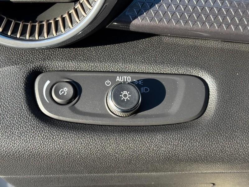 new 2026 Chevrolet Trax car, priced at $26,015