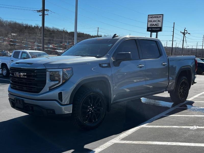 used 2023 GMC Sierra 1500 car, priced at $43,889