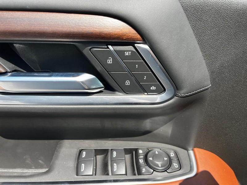 new 2025 GMC Sierra 2500 car, priced at $88,085