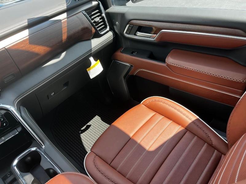 new 2025 GMC Sierra 2500 car, priced at $88,085