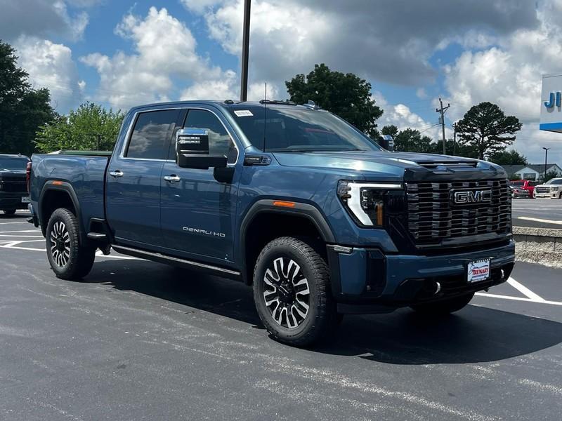 new 2025 GMC Sierra 2500 car, priced at $88,085