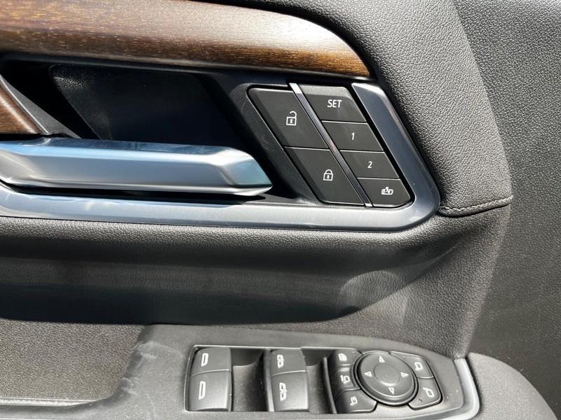 new 2025 Chevrolet Silverado 2500 car