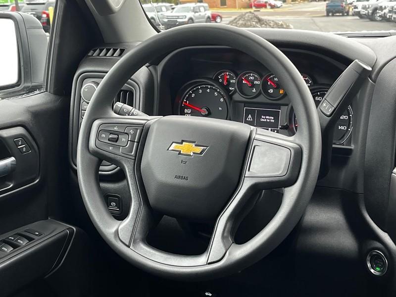 new 2025 Chevrolet Silverado 1500 car, priced at $34,763