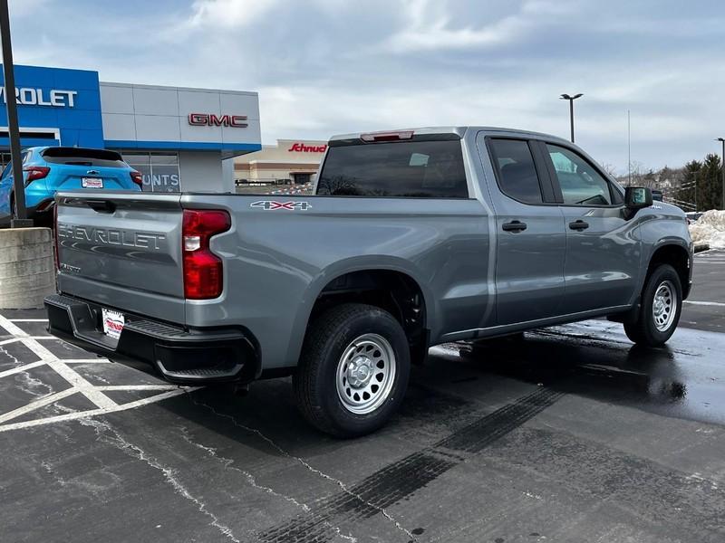 new 2025 Chevrolet Silverado 1500 car, priced at $39,067