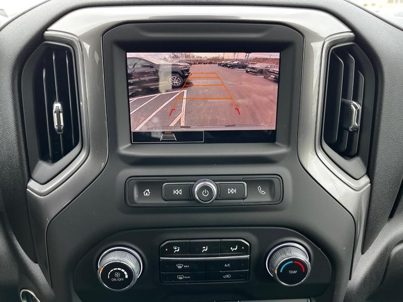 new 2025 Chevrolet Silverado 1500 car, priced at $39,067