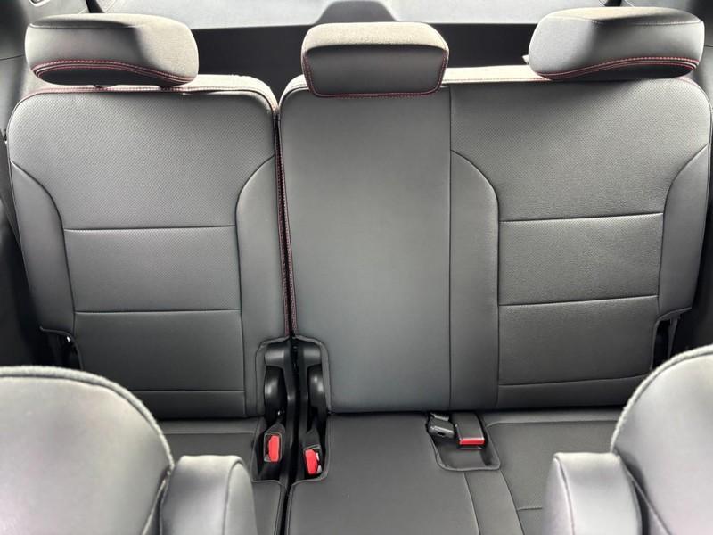 new 2026 Chevrolet Traverse car, priced at $54,170