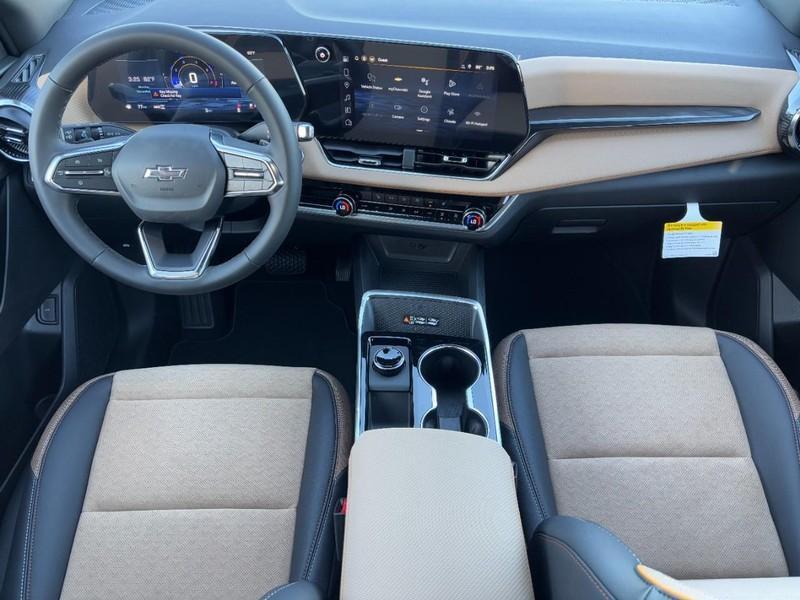 new 2026 Chevrolet Equinox car, priced at $36,895