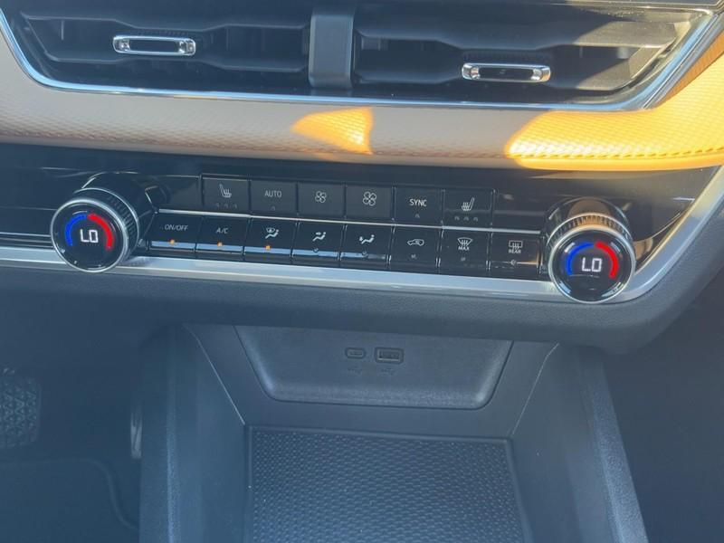 new 2026 Chevrolet Equinox car, priced at $36,895