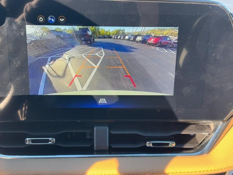 new 2026 Chevrolet Equinox car, priced at $36,895