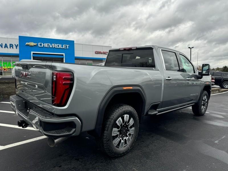 new 2025 GMC Sierra 2500 car, priced at $82,765