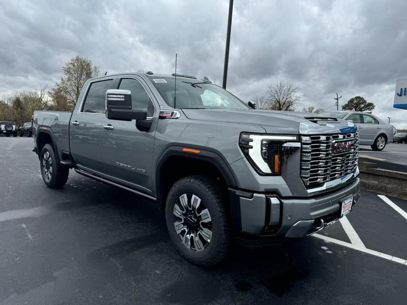 new 2025 GMC Sierra 2500 car, priced at $82,765