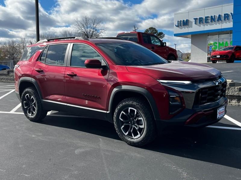 new 2025 Chevrolet Equinox car, priced at $32,053