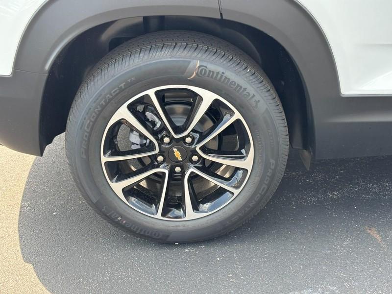 new 2026 Chevrolet TrailBlazer car, priced at $25,895