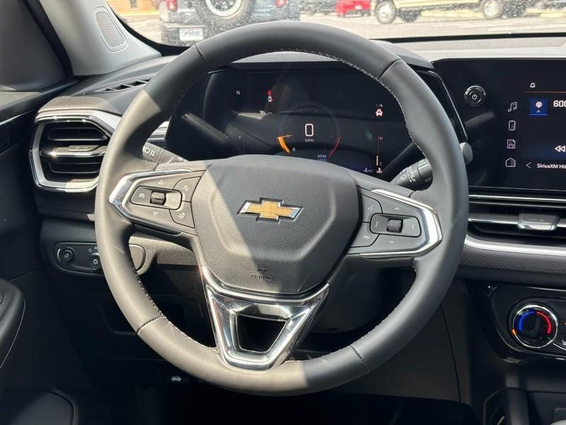 new 2026 Chevrolet TrailBlazer car, priced at $25,895