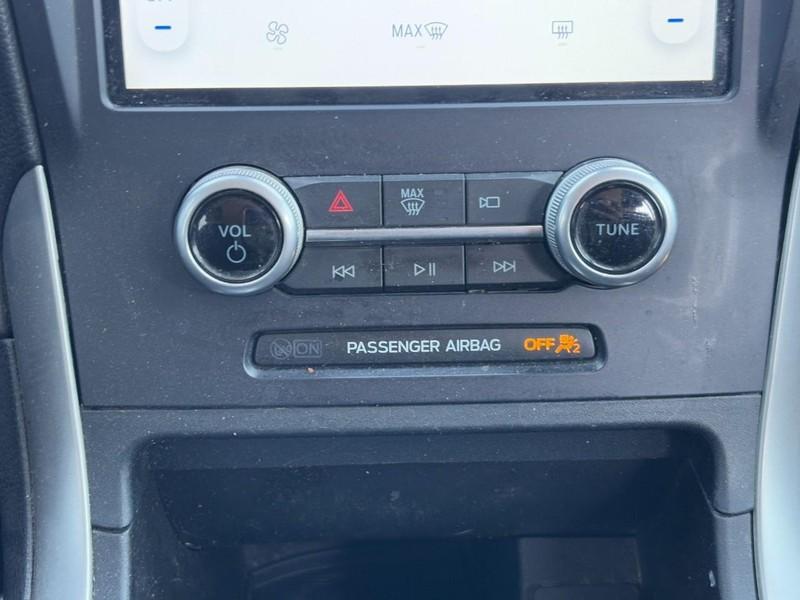 used 2022 Ford Edge car, priced at $19,870