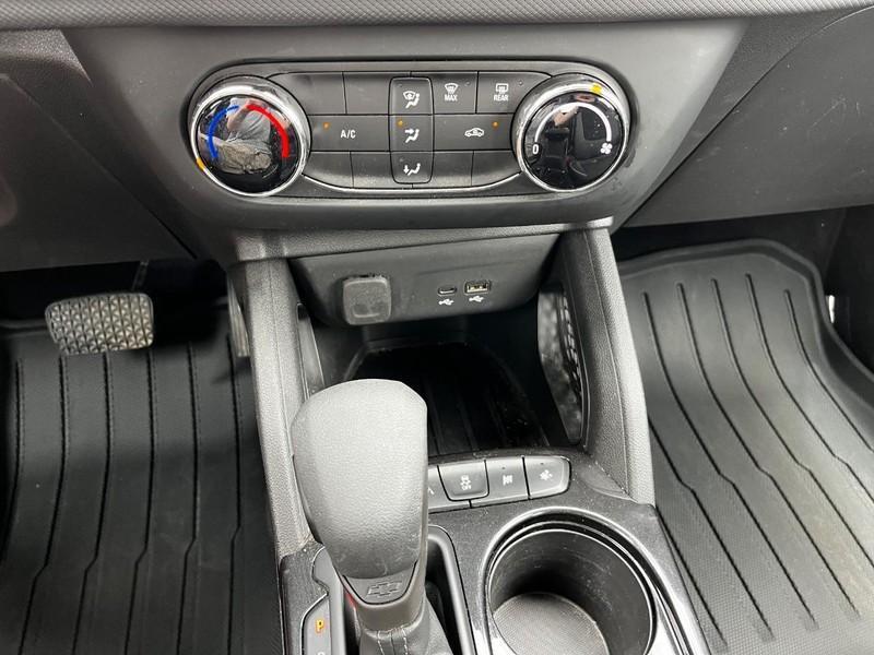 used 2024 Chevrolet TrailBlazer car