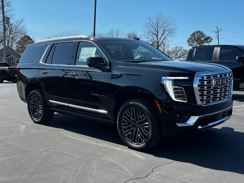 new 2025 GMC Yukon car, priced at $85,525