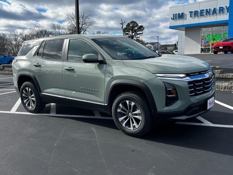 new 2025 Chevrolet Equinox car, priced at $27,596