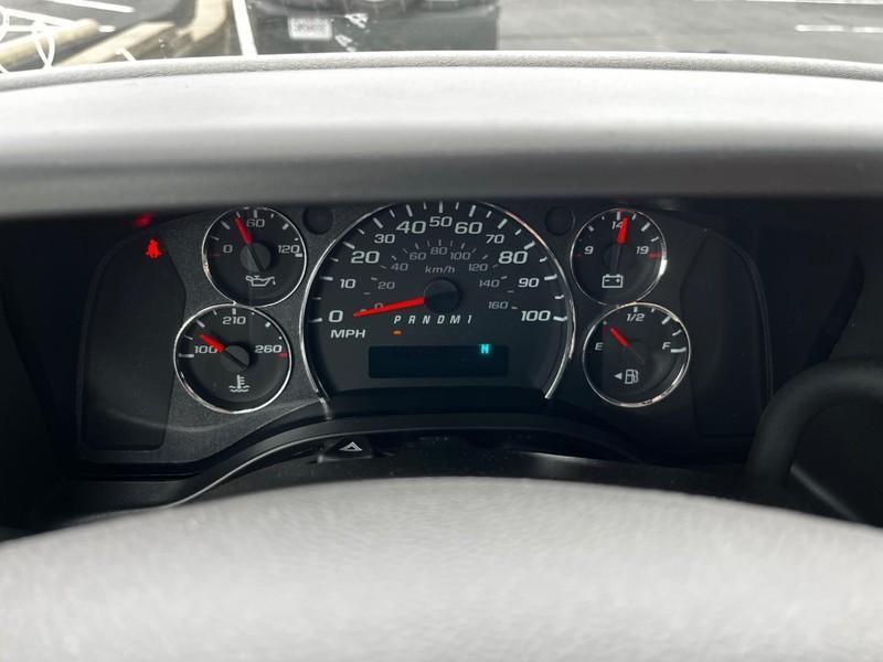 used 2024 Chevrolet Express 3500 car