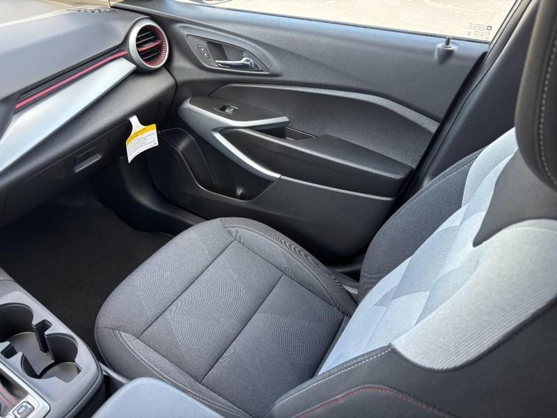 new 2025 Chevrolet Trax car, priced at $23,534