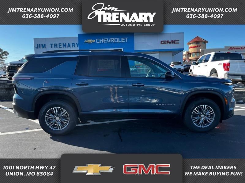 new 2024 Chevrolet Traverse car, priced at $41,495