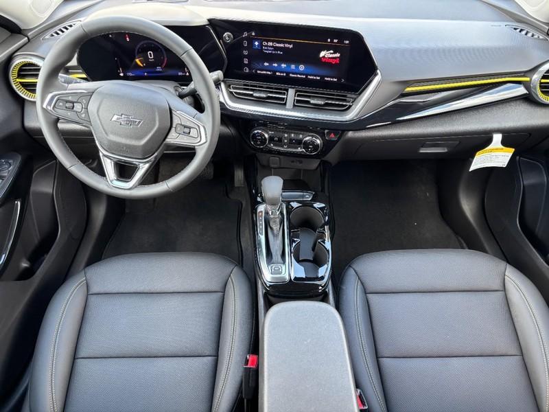 new 2025 Chevrolet Trax car, priced at $25,810