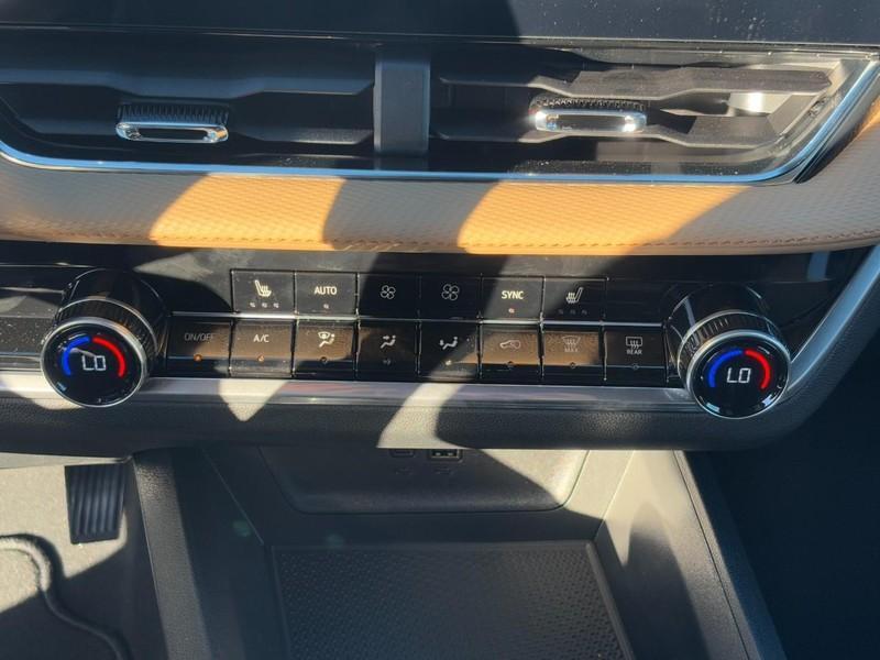 new 2026 Chevrolet Equinox car, priced at $36,895