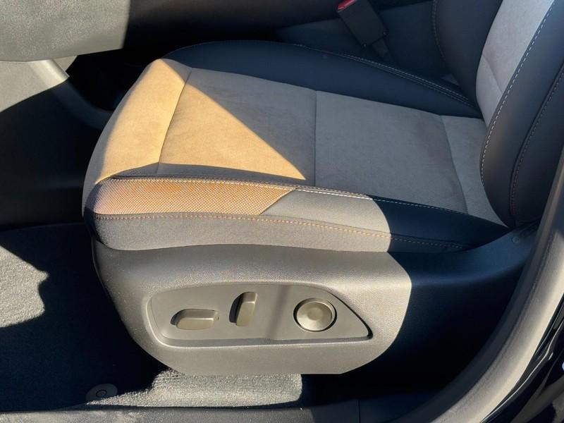 new 2026 Chevrolet Equinox car, priced at $36,895