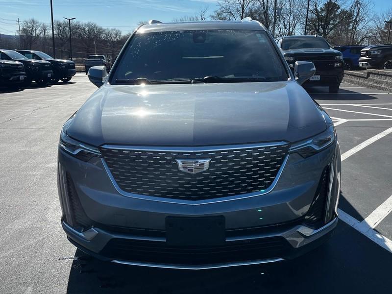 used 2022 Cadillac XT6 car, priced at $33,889