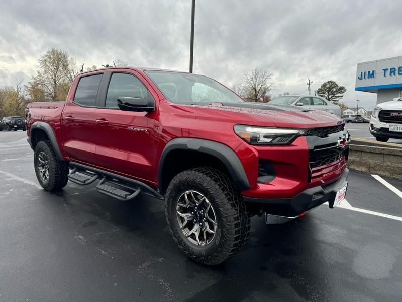 used 2024 Chevrolet Colorado car