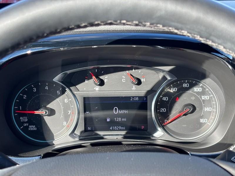 used 2023 Chevrolet Traverse car, priced at $28,920