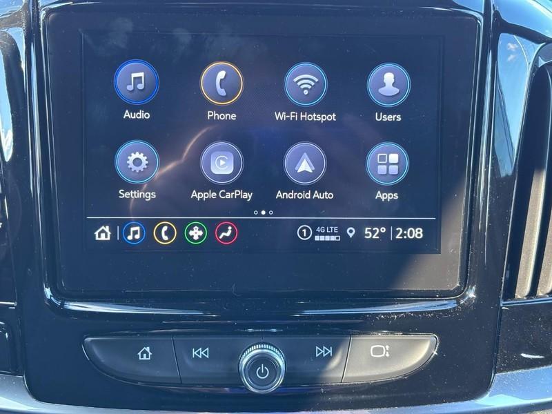 used 2023 Chevrolet Traverse car, priced at $28,920