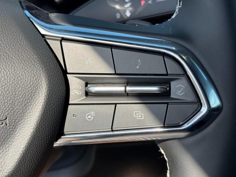 new 2026 Chevrolet Traverse car, priced at $38,945