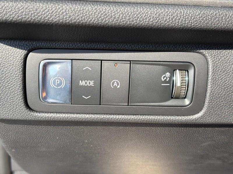 new 2026 Chevrolet Traverse car, priced at $38,945